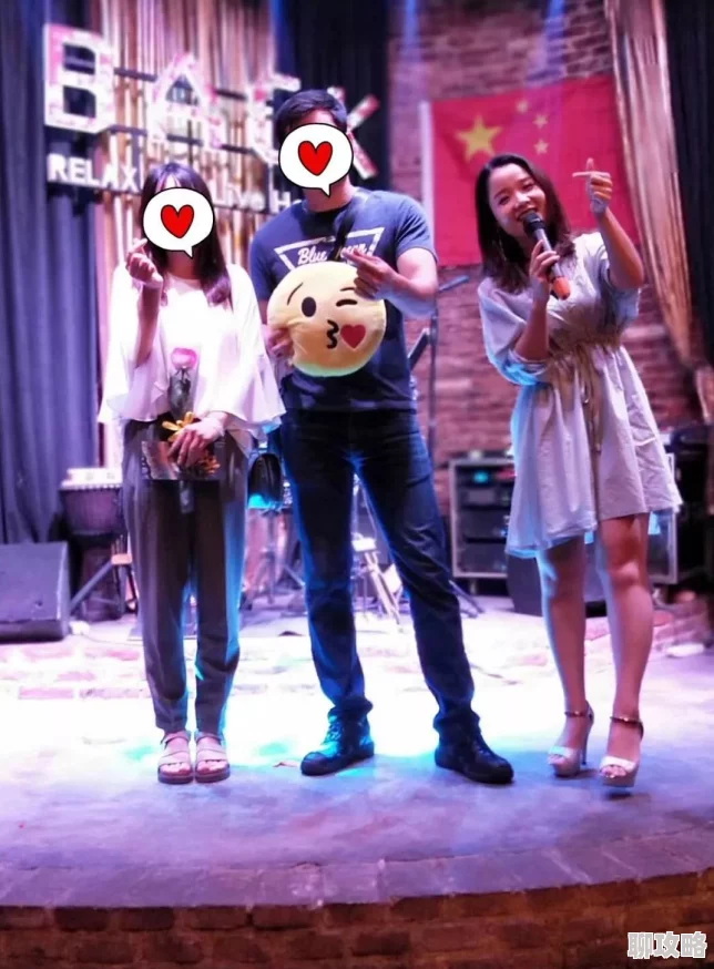 男女夜晚在爽视频免费观看单身派对