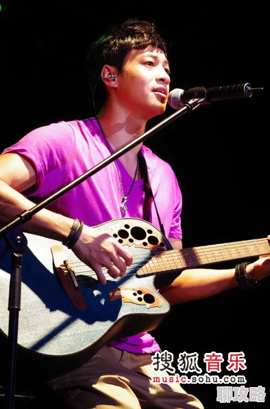 雅miyavi将于明年初在东京举办个人画展,展示其音乐与艺术的融合作品 雅miyavi将于明年初在东京举办个人画展,展示其音乐与艺术的融合作品