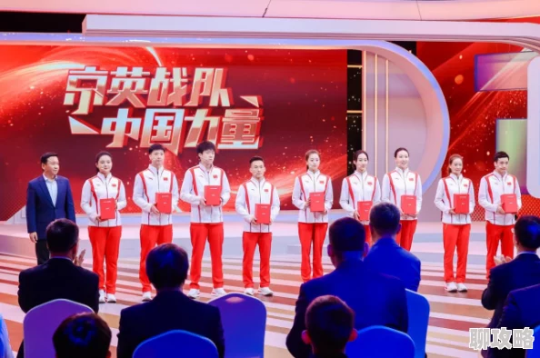 伊人久久大香线蕉综合影春节期间推出特别节目庆祝新年
