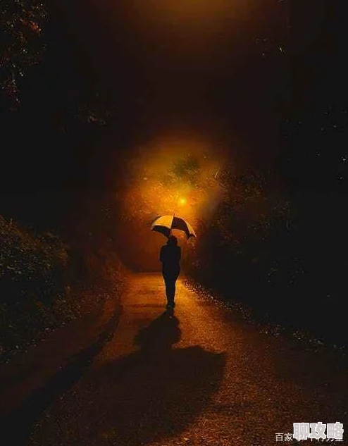 深夜草逼逼愿你在黑暗中找到光明与希望勇敢追梦不负青春