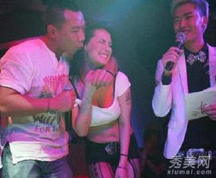 jk喷水近日jk喷水活动吸引了众多粉丝参与,现场气氛热烈,精彩表演不断。 jk喷水近日jk喷水活动吸引了众多粉丝参与,现场气氛热烈,精彩表演不断。