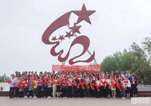iu在大使馆给人口图片正能量满满传递温暖与希望人人心中有爱世界更加美好