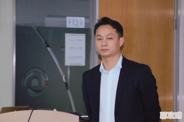 白洁与高义两人关系出现重大转折面临新的抉择