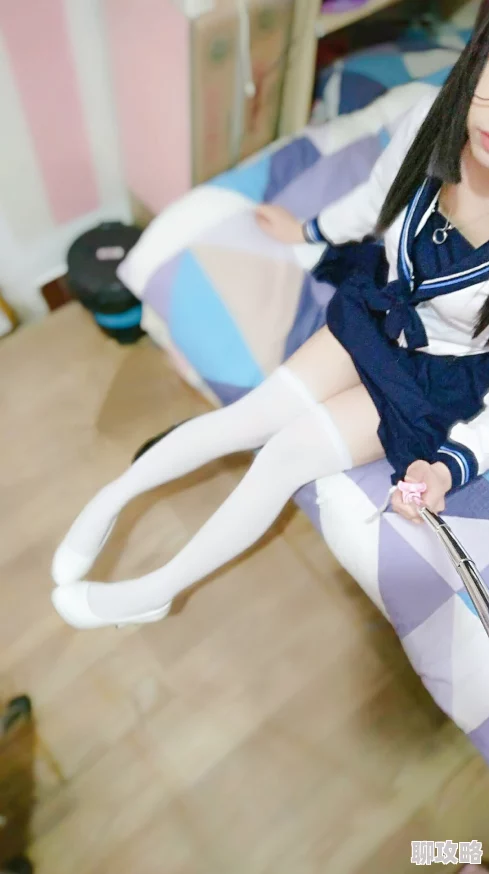 制服jk白丝h无内视频资源更新至第5集新增泳装场景