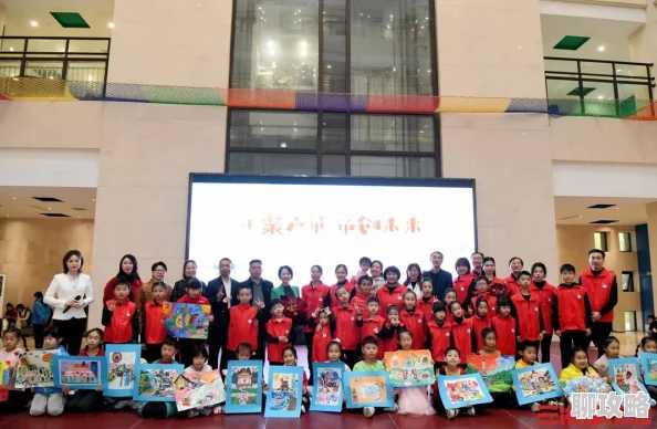 打屁股官网让我们一起传播正能量，共同创造美好未来