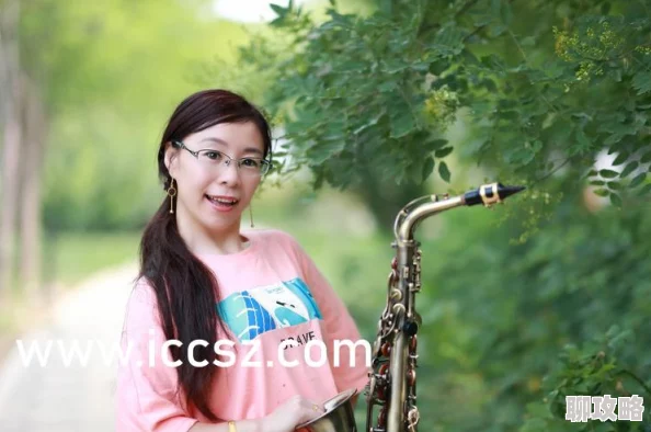 扒开美女嫩bbb裁员裁到脑血栓这真是让人心痛的职场悲剧