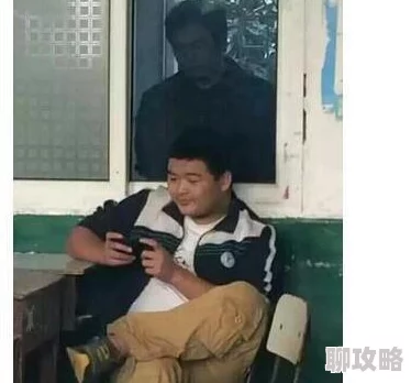 偷看国内A级毛据传与某神秘富商有关引发网友热议
