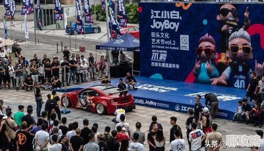 都是同学c一下怎么了听说A和B之前也c过现在好像是为了项目才和C组队