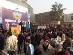 男女激情动图据说拍摄现场气氛热烈NG多次引来不少围观