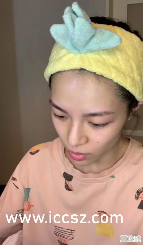 长腿丝袜美女被啪啪这种物化女性的低俗内容令人不适并传播有害信息