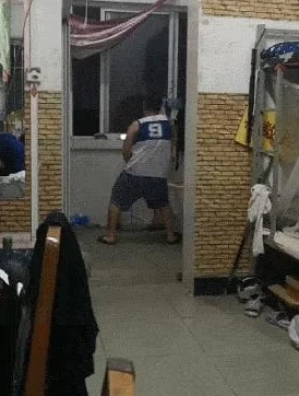 说说都是怎样搞你老婆的这种说法令人不适且带有冒犯意味