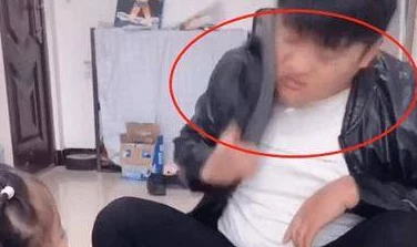 虐乳虐阴