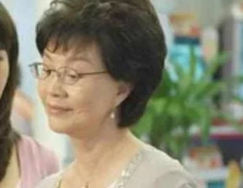 催眠肉美妇听说隔壁王太太说她老公最近天天早出晚归不知道是不是去找她了