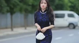 极品网红萌白酱白旗袍造型赏析：纯洁与性感的碰撞，传统与现代的交融
