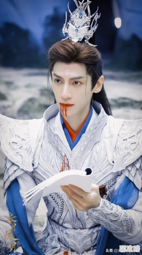 《黑月光拿稳BE剧本》澹台烬恢复记忆与黎苏苏重逢两人携手对抗邪神