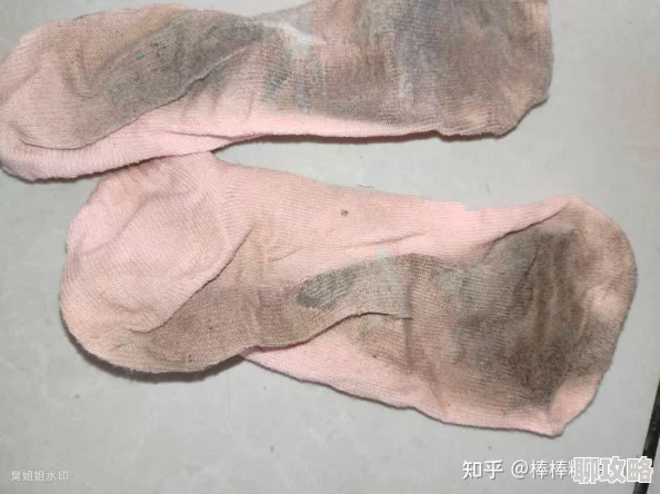 吃舞蹈生换下来的袜子网友表示恋物癖也要有个限度吧