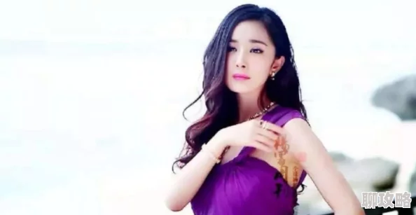 杨幂被揉到高潮喷了为什么她商业价值高代言不断呢为何如此吸金