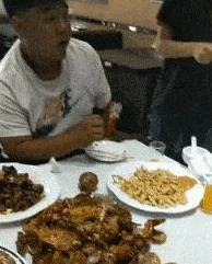 为什么《一边下面一边敷面膜》为何备受喜爱新颖的题材和轻松幽默的风格令人耳目一新
