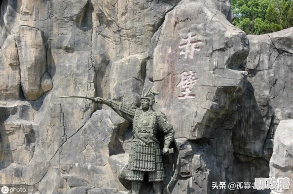王者荣耀新赛季周瑜输出爆炸引热议，大都督技能玩法全面解析获好评