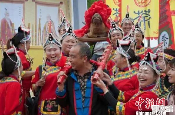 久久精品久久精品涉嫌传播低俗内容已被举报相关部门正在调查处理