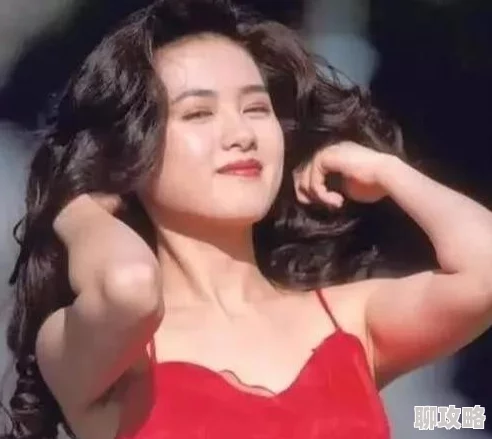 陳雅倫:性感女神的魅力密码,是天生丽质还是后天努力? 陳雅倫:性感女神的魅力密码,是天生丽质还是后天努力?