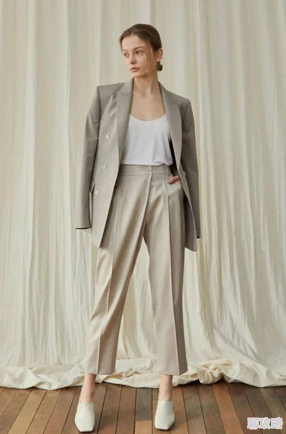 日韩潮流文化2025夏季新款服饰与时尚妆容引领亚洲风尚 日韩潮流文化2025夏季新款服饰与时尚妆容引领亚洲风尚