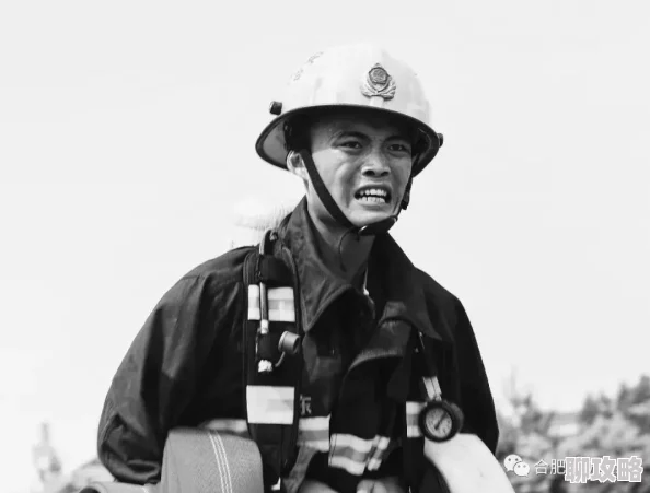 灭火英雄成版观看展现消防员真实生活与训练考验