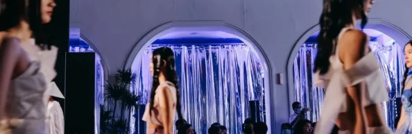 老师脱了裙子让我爽了一夜-5预测2025年元宇宙时尚潮流将引爆全球